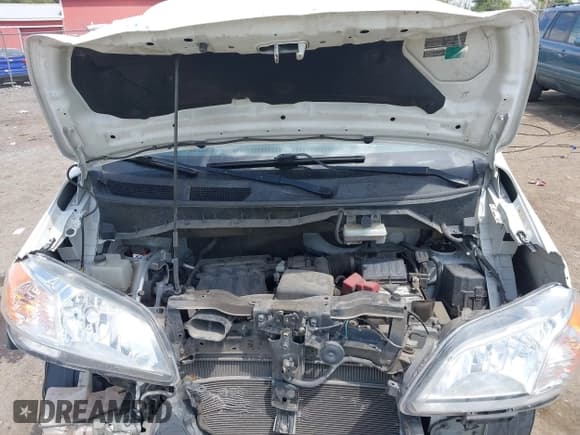 ✅ 2015 Nissan NV200 SV • VIN: 3N6CM0KN4FK732477 • Lot: 42091731. Listed on IAAI with 163,973 mi. Free auction sales archive from the USA and detailed vehicle history report at DreamBid. Image 10.