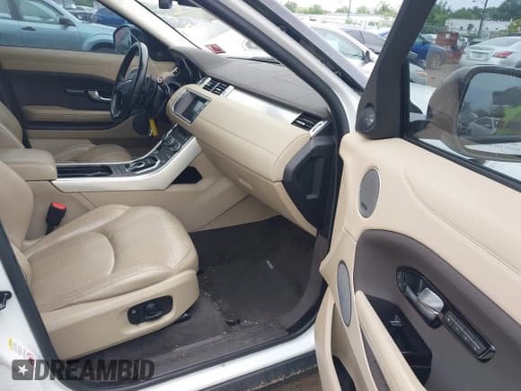 ✅ 2016 Land Rover Range Rover Evoque SE • VIN: SALVP2BG2GH085063 • Lot: 42337615. Listed on IAAI with 99,391 mi. Free auction sales archive from the USA and detailed vehicle history report at DreamBid. Image 5.