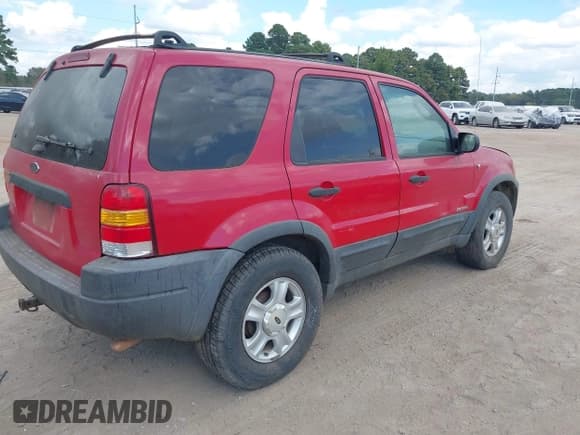 ✅ 2001 Ford Escape XLT • VIN: 1FMYU031X1KF93444 • Лот: 43473713. Опубликован ранее на IAAI с пробегом 254 392 миль. Бесплатный доступ к архиву аукционных продаж из США и подробный отчёт об истории автомобиля на DreamBid. Изображение 4.