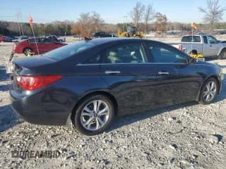 ✅ 2011 Hyundai Sonata SE • VIN: 5NPEC4AC8BH132474 • Lot: 86053264. Listed on Copart with 136,310 mi. Free auction sales archive from the USA and detailed vehicle history report at DreamBid. Image 5.