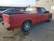 ✅ 2000 Chevrolet S-10 LS • VIN: 1GCCS1942Y8128417 • Лот: 85965684. Опубликован ранее на Copart с пробегом 233 097 миль. Бесплатный доступ к архиву аукционных продаж из США и подробный отчёт об истории автомобиля на DreamBid. Изображение 3.