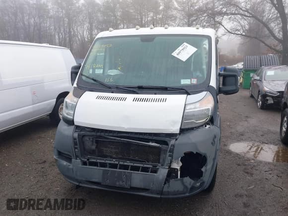 ✅ 2014 Ram ProMaster Cargo • VIN: 3C6TRVAG8EE108464 • Lot: 41743153. Wystawiony na IAAI z przebiegiem 132 749 mil. Bezpłatny archiwum sprzedaży aukcyjnych z USA i szczegółowy raport historii pojazdu na DreamBid. Zdjęcie 12.