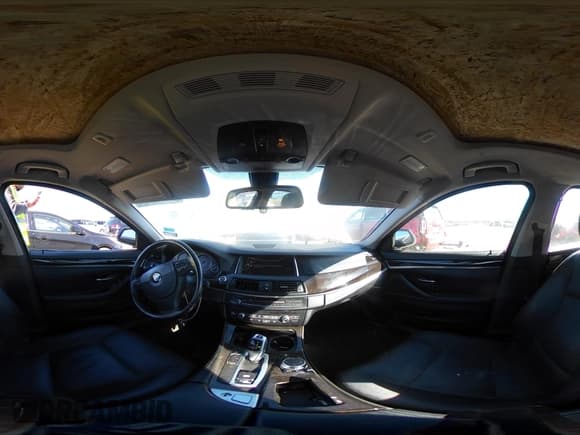 ✅ 2014 BMW 5 Series 528i • VIN: WBA5A5C50ED509932 • Lot: 43572020. Wystawiony na IAAI z przebiegiem 108 482 mil. Bezpłatny archiwum sprzedaży aukcyjnych z USA i szczegółowy raport historii pojazdu na DreamBid. Zdjęcie 18.