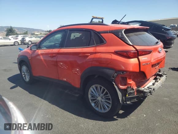 ✅ 2020 Hyundai Kona SEL • VIN: KM8K2CAA9LU553363 • Lot: 70786305. Wystawiony na Copart z przebiegiem 44 840 mil. Bezpłatny archiwum sprzedaży aukcyjnych z USA i szczegółowy raport historii pojazdu na DreamBid. Zdjęcie 2.