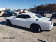 ✅ 2015 Dodge Challenger SXT • VIN: 2C3CDZAG0FH810934 • Lot: 90309845. Wystawiony na Copart z przebiegiem 157 370 mil. Bezpłatny archiwum sprzedaży aukcyjnych z USA i szczegółowy raport historii pojazdu na DreamBid. Zdjęcie 2.