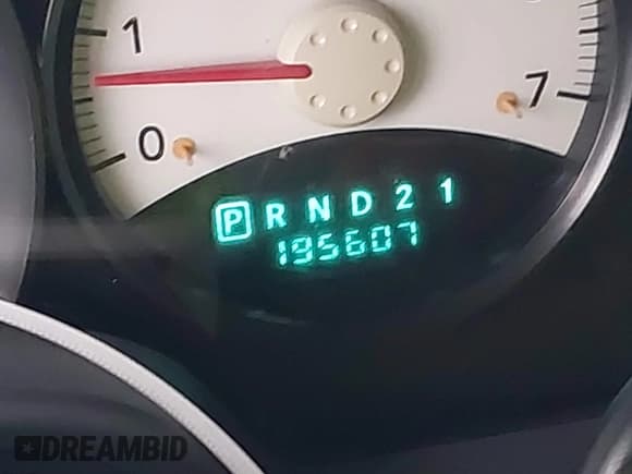 ✅ 2006 Dodge Durango SXT • VIN: 1D4HB38N86F121320 • Лот: 42427186. Опубликован ранее на IAAI с пробегом 195 607 миль. Бесплатный доступ к архиву аукционных продаж из США и подробный отчёт об истории автомобиля на DreamBid. Изображение 15.