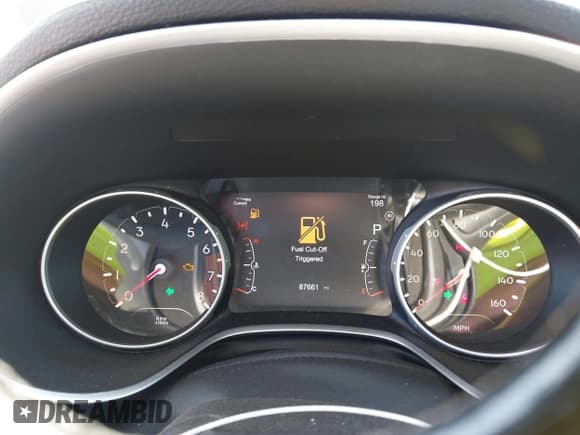 ✅ 2018 Jeep Compass Limited • VIN: 3C4NJCCB0JT375411 • Lot: 43346961. Wystawiony na IAAI z przebiegiem 87 661 mil. Bezpłatny archiwum sprzedaży aukcyjnych z USA i szczegółowy raport historii pojazdu na DreamBid. Zdjęcie 7.