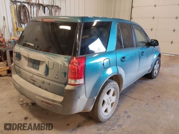 ✅ 2005 Saturn VUE • VIN: 5GZCZ53425S828446 • Лот: 43686606. Опубликован ранее на IAAI с пробегом 260 129 миль. Бесплатный доступ к архиву аукционных продаж из США и подробный отчёт об истории автомобиля на DreamBid. Изображение 4.
