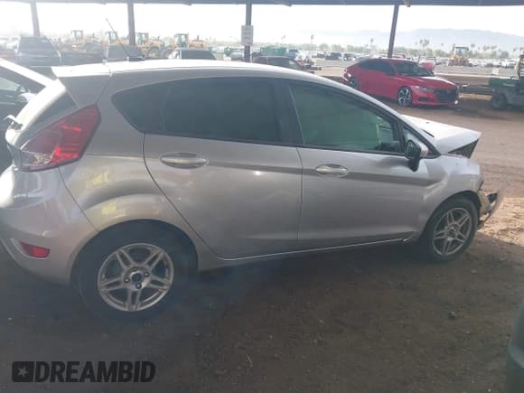 ✅ 2019 Ford Fiesta SE • VIN: 3FADP4EJ4KM147157 • Lot: 43604505. Listed on IAAI with Not provided. Free auction sales archive from the USA and detailed vehicle history report at DreamBid. Image 13.