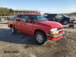 ✅ 2001 Chevrolet S-10 LS • VIN: 1GCDT13W51K215815 • Лот: 82682874. Опубликован ранее на Copart с пробегом 188 618 миль. Бесплатный доступ к архиву аукционных продаж из США и подробный отчёт об истории автомобиля на DreamBid. Изображение 4.