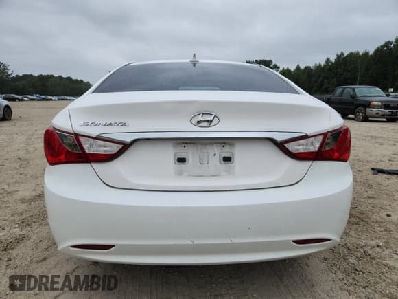 ✅ 2013 Hyundai Sonata GLS • VIN: 5NPEB4AC8DH755213 • Лот: 70025605. Опубликован ранее на Copart с пробегом 198 958 миль. Бесплатный доступ к архиву аукционных продаж из США и подробный отчёт об истории автомобиля на DreamBid. Изображение 6.