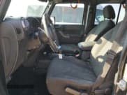 ✅ 2017 Jeep Wrangler Unlimited Sport • VIN: 1C4BJWDG7HL692509 • Lot: 87087825. Wystawiony na Copart z przebiegiem 101 537 mil. Bezpłatny archiwum sprzedaży aukcyjnych z USA i szczegółowy raport historii pojazdu na DreamBid. Zdjęcie 7.