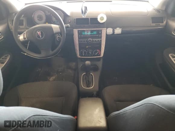 ✅ 2009 Pontiac G5 • VIN: 1G2AS18H997111444 • Lot: 68312044. Wystawiony na Copart z przebiegiem 229 061 mil. Bezpłatny archiwum sprzedaży aukcyjnych z USA i szczegółowy raport historii pojazdu na DreamBid. Zdjęcie 8.