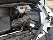 ✅ 2024 Chevrolet Suburban Z71 • VIN: 1GNSKDKD9RR204158 • Lot: 86506835. Wystawiony na Copart z przebiegiem 27 449 mil. Bezpłatny archiwum sprzedaży aukcyjnych z USA i szczegółowy raport historii pojazdu na DreamBid. Zdjęcie 16.