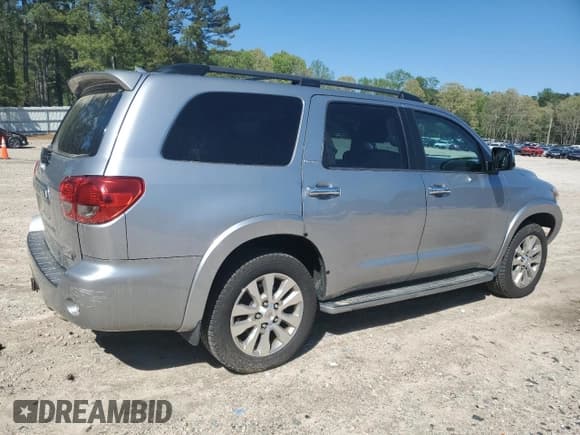 ✅ 2013 Toyota Sequoia Limited • VIN: 5TDKY5G13DS044283 • Лот: 52236725. Опубликован ранее на Copart с пробегом 195 118 миль. Бесплатный доступ к архиву аукционных продаж из США и подробный отчёт об истории автомобиля на DreamBid. Изображение 3.