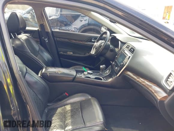 ✅ 2017 Nissan Maxima S • VIN: 1N4AA6AP4HC448368 • Lot: 41791415. Listed on IAAI with 171,108 mi. Free auction sales archive from the USA and detailed vehicle history report at DreamBid. Image 5.