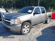 ✅ 2007 Chevrolet Silverado 1500 1LT • VIN: 2GCEK13MX71546713 • Lot: 43419863. Wystawiony na IAAI z przebiegiem 162 071 mil. Bezpłatny archiwum sprzedaży aukcyjnych z USA i szczegółowy raport historii pojazdu na DreamBid. Zdjęcie 17.