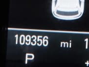 ✅ 2017 Audi Q5 Premium Plus • VIN: WA1L2AFP9HA038876 • Lot: 42013846. Wystawiony na IAAI z przebiegiem 109 356 mil. Bezpłatny archiwum sprzedaży aukcyjnych z USA i szczegółowy raport historii pojazdu na DreamBid. Zdjęcie 7.