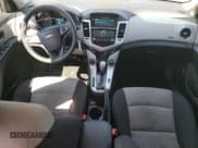 ✅ 2015 Chevrolet Cruze LS • VIN: 1G1PA5SH8F7298169 • Lot: 86673305. Listed on Copart with 120,566 mi. Free auction sales archive from the USA and detailed vehicle history report at DreamBid. Image 8.