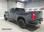 ✅ 2021 Chevrolet Silverado 1500 Custom Trail Boss • VIN: 1GCPYCEF3MZ234429 • Lot: 81342815. Wystawiony na Copart z przebiegiem 177 446 mil. Bezpłatny archiwum sprzedaży aukcyjnych z USA i szczegółowy raport historii pojazdu na DreamBid. Zdjęcie 2.