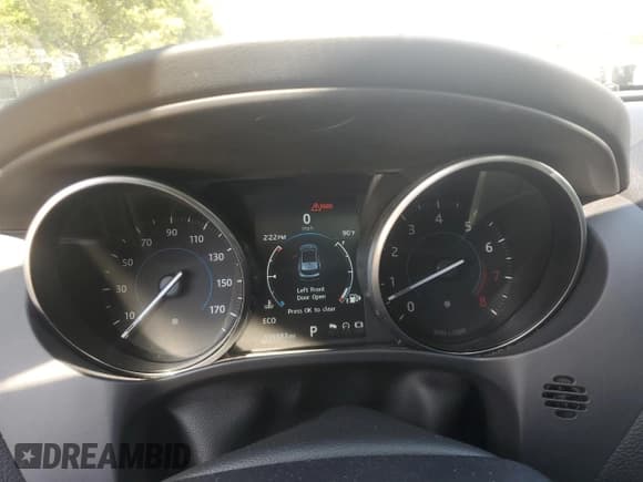 ✅ 2017 Jaguar F-Pace 35t Prestige • VIN: SADCK2BV1HA069317 • Лот: 70168515. Опубликован ранее на Copart с пробегом 119 383 миль. Бесплатный доступ к архиву аукционных продаж из США и подробный отчёт об истории автомобиля на DreamBid. Изображение 9.