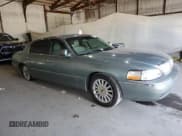 ✅ 2005 Lincoln Town Car Signature • VIN: 1LNHM81W05Y658589 • Лот: 89519755. Опубликован ранее на Copart с пробегом 216 403 миль. Бесплатный доступ к архиву аукционных продаж из США и подробный отчёт об истории автомобиля на DreamBid. Изображение 4.