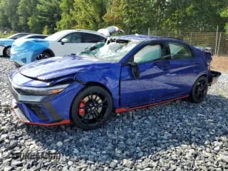 ✅ 2024 Hyundai Elantra • VIN: KMHLW4DK0RU020913 • Lot: 67839434. Listed on Copart with 2,546 mi. Free auction sales archive from the USA and detailed vehicle history report at DreamBid. Image 1.