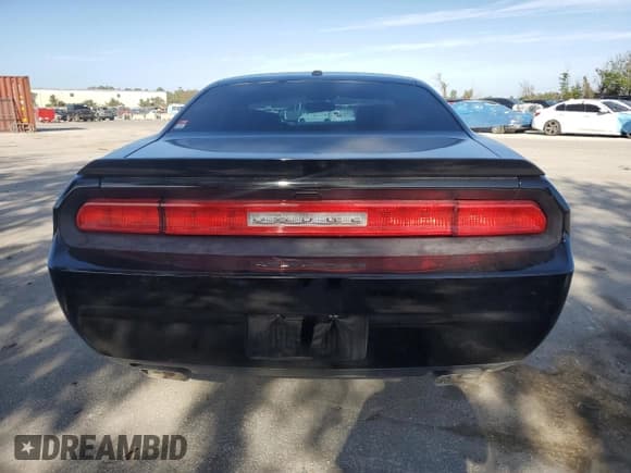 ✅ 2012 Dodge Challenger R/T Classic • VIN: 2C3CDYBT6CH155616 • Lot: 80580234. Wystawiony na Copart z przebiegiem 52 661 mil. Bezpłatny archiwum sprzedaży aukcyjnych z USA i szczegółowy raport historii pojazdu na DreamBid. Zdjęcie 6.