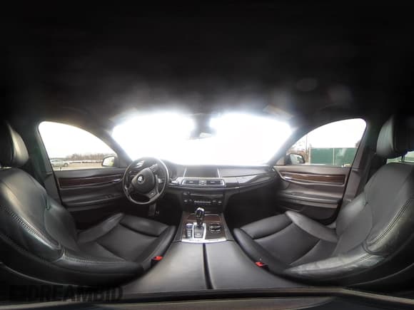 ✅ 2015 BMW 7 Series 750i xDrive • VIN: WBAYB6C56FG299238 • Lot: 41441393. Listed on IAAI with 62,396 mi. Free auction sales archive from the USA and detailed vehicle history report at DreamBid. Image 19.