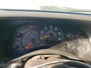 ✅ 2005 GMC Sierra 2500HD SLT • VIN: 1GTHK23UX5F819481 • Lot: 89739455. Listed on Copart with 206,113 mi. Free auction sales archive from the USA and detailed vehicle history report at DreamBid. Image 9.