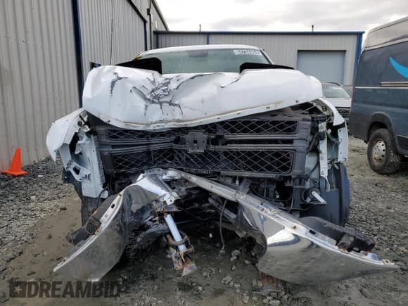 ✅ 2011 Chevrolet Silverado 2500HD LT • VIN: 1GC0KXCG1BF173778 • Lot: 84734464. Listed on Copart with 23,864 mi. Free auction sales archive from the USA and detailed vehicle history report at DreamBid. Image 5.