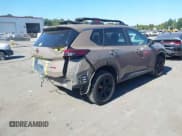 ✅ 2025 Nissan Rogue SV • VIN: 5N1BT3BB4SC781778 • Lot: 43340096. Listed on IAAI with 28,272 mi. Free auction sales archive from the USA and detailed vehicle history report at DreamBid. Image 4.