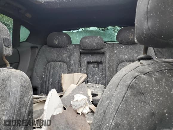 ✅ 2021 Maserati Levante S • VIN: ZN661YUA9MX369430 • Лот: 80117705. Опубликован ранее на Copart с пробегом Не указан. Бесплатный доступ к архиву аукционных продаж из США и подробный отчёт об истории автомобиля на DreamBid. Изображение 10.