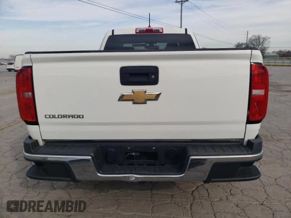 ✅ 2019 Chevrolet Colorado 2WD Work Truck • VIN: 1GCHSBEA7K1321511 • Lot: 92910305. Wystawiony na Copart z przebiegiem 152 506 mil. Bezpłatny archiwum sprzedaży aukcyjnych z USA i szczegółowy raport historii pojazdu na DreamBid. Zdjęcie 6.