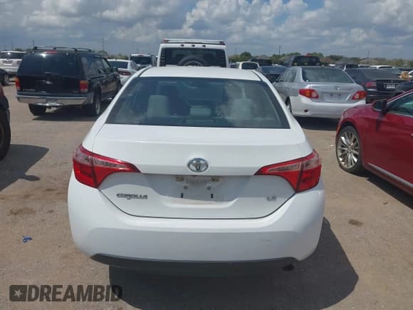 ✅ 2018 Toyota Corolla L • VIN: 5YFBURHE5JP840879 • Lot: 43201366. Listed on IAAI with 120,353 mi. Free auction sales archive from the USA and detailed vehicle history report at DreamBid. Image 16.