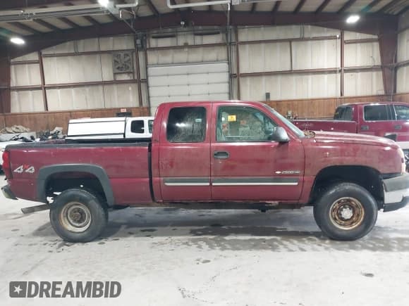 ✅ 2006 Chevrolet Silverado 2500HD LT2 • VIN: 1GCHK29U86E287677 • Lot: 42173975. Listed on IAAI with 175,509 mi. Free auction sales archive from the USA and detailed vehicle history report at DreamBid. Image 13.