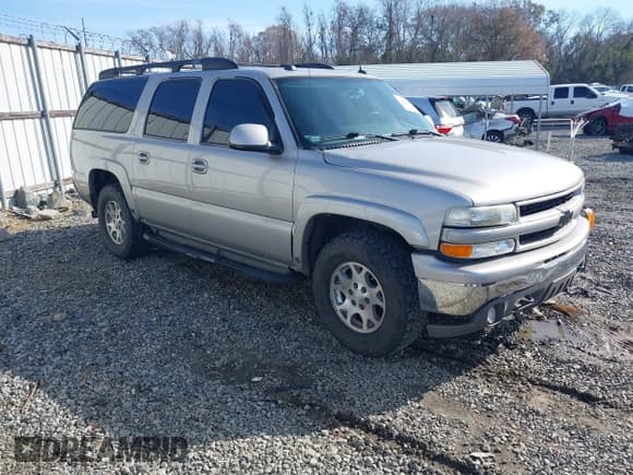 ✅ 2004 Chevrolet Suburban Z71 • VIN: 3GNFK16TX4G312346 • Лот: 41449379. Опубликован ранее на IAAI с пробегом 217 899 миль. Бесплатный доступ к архиву аукционных продаж из США и подробный отчёт об истории автомобиля на DreamBid. Изображение 1.