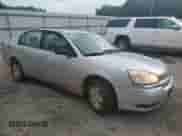 2005 Chevrolet Malibu LS z VIN 1G1ZT52845F237196, wystawiony jako Copart lot #70192254 z przebiegiem 339 401 mil mil oraz Szkoda całkowita • Salvage title. Historia ofert i sprzedaży dostępna na DreamBid. Obrazek 4.