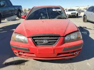 2004 Hyundai Elantra GLS z VIN KMHDN46D24U752362, wystawiony jako Copart lot #81528944 z przebiegiem 157 830 mil mil oraz Szkoda całkowita • Salvage title. Historia ofert i sprzedaży dostępna na DreamBid. Obrazek 5.