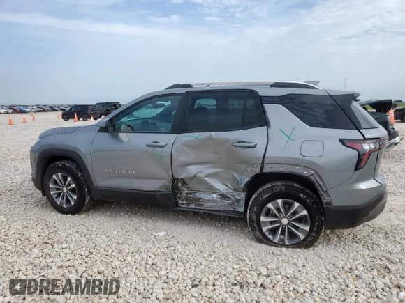 ✅ 2025 Chevrolet Equinox AWD LT • VIN: 3GNAXPEG3SL218316 • Lot: 62919695. Wystawiony na Copart z przebiegiem 2 951 mil. Bezpłatny archiwum sprzedaży aukcyjnych z USA i szczegółowy raport historii pojazdu na DreamBid. Zdjęcie 2.