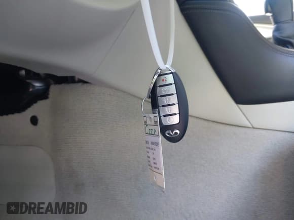 ✅ 2019 Infiniti Q50 Luxe • VIN: JN1EV7AR4KM592773 • Lot: 43467148. Wystawiony na IAAI z przebiegiem 42 532 mil. Bezpłatny archiwum sprzedaży aukcyjnych z USA i szczegółowy raport historii pojazdu na DreamBid. Zdjęcie 11.