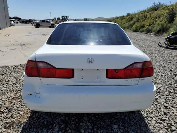 2000 Honda Accord EX with VIN JHMCG6677YC029245, listed as a Copart auction lot 56246735 with 185,384 mi miles and Salvage title. Bid and sale history available at DreamBid. Image 6.