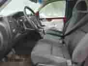 2009 Chevrolet Silverado 1500 LT с VIN 1GCEK29069Z227894, выставлен на аукционе Copart как лот 80852485 с пробегом 215 215 миль миль и Чистый • Clean title. История ставок и продаж доступна на DreamBid. Изображение 7.