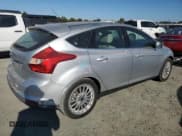 ✅ 2014 Ford Focus Electric • VIN: 1FADP3R45EL112065 • Lot: 71559275. Listed on Copart with 82,289 mi. Free auction sales archive from the USA and detailed vehicle history report at DreamBid. Image 3.