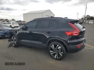 ✅ 2023 Volvo XC40 Ultimate Dark Theme • VIN: YV4L12UX2P2937683 • Lot: 91308235. Listed on Copart with 18,036 mi. Free auction sales archive from the USA and detailed vehicle history report at DreamBid. Image 2.