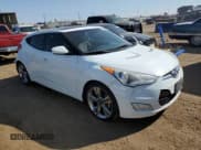 ✅ 2013 Hyundai Veloster w/Black Int • VIN: KMHTC6AD6DU146163 • Lot: 74830514. Wystawiony na Copart z przebiegiem 178 219 mil. Bezpłatny archiwum sprzedaży aukcyjnych z USA i szczegółowy raport historii pojazdu na DreamBid. Zdjęcie 4.