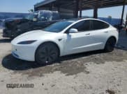 ✅ 2024 Tesla Model 3 • VIN: 5YJ3E1EA8RF862502 • Lot: 58070265. Wystawiony na Copart z przebiegiem 9 554 mil. Bezpłatny archiwum sprzedaży aukcyjnych z USA i szczegółowy raport historii pojazdu na DreamBid. Zdjęcie 1.