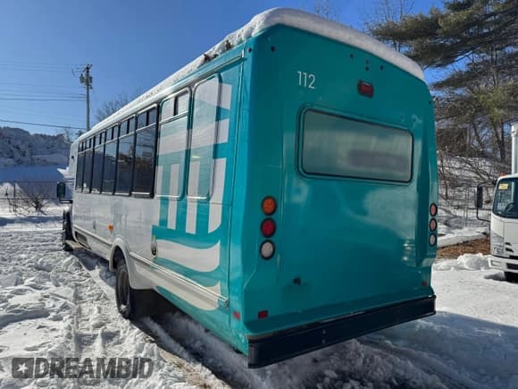 ✅ 2019 Ford F-550 • VIN: 1FDAF5GT4KDA00249 • Лот: 46722475. Опубликован ранее на Copart с пробегом 140 074 миль. Бесплатный доступ к архиву аукционных продаж из США и подробный отчёт об истории автомобиля на DreamBid. Изображение 3.