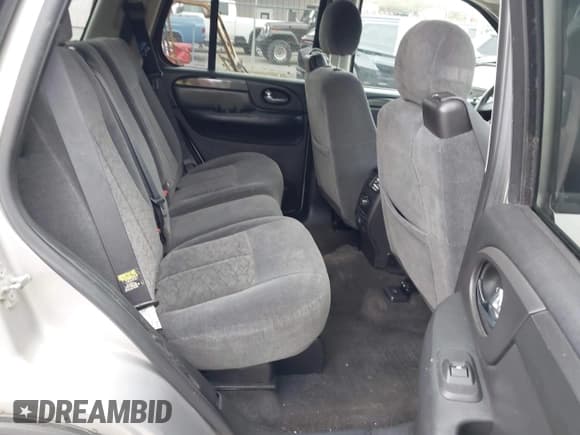 ✅ 2006 GMC Envoy SLT • VIN: 1GKDT13S762344082 • Лот: 43485891. Опубликован ранее на IAAI с пробегом 100 919 миль. Бесплатный доступ к архиву аукционных продаж из США и подробный отчёт об истории автомобиля на DreamBid. Изображение 8.