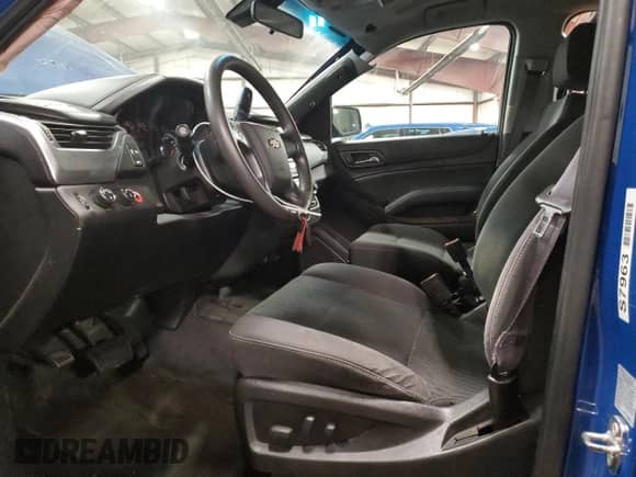 2017 Chevrolet Tahoe Commercial с VIN 1GNSKDEC4HR303407, выставлен на аукционе Copart как лот 89644035 с пробегом 151 781 миль миль и Чистый • Clean title. История ставок и продаж доступна на DreamBid. Изображение 7.